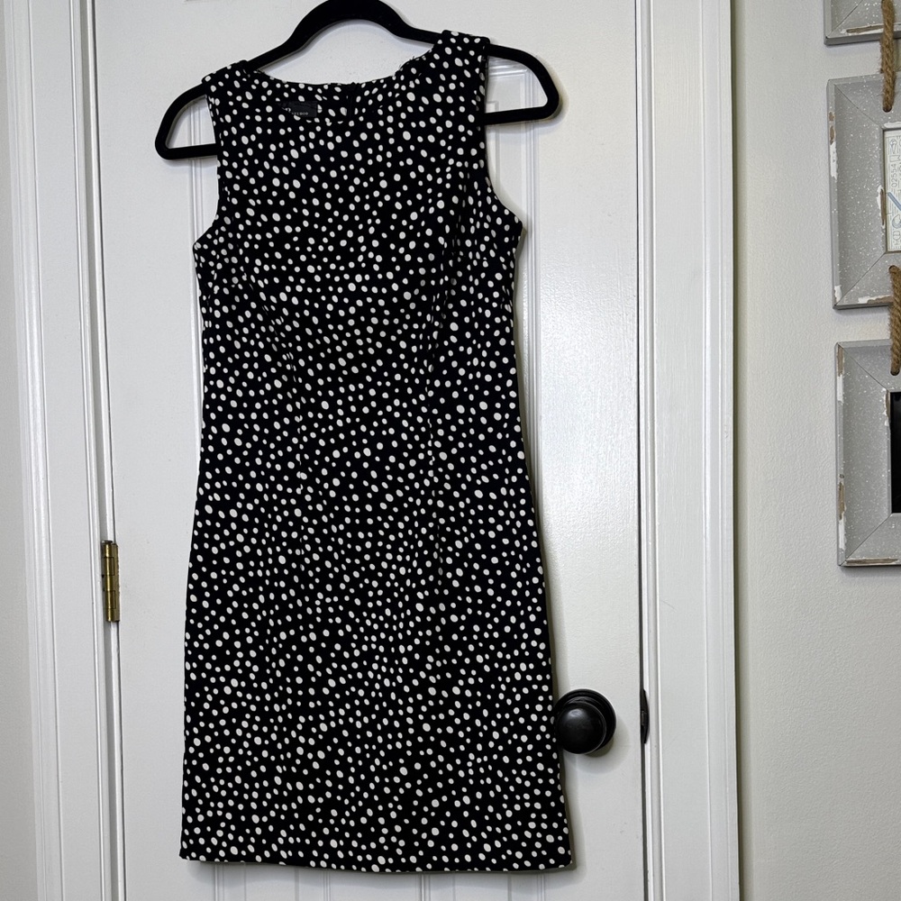 🖤 AB Studio Black & White Polka Dot Sheath Dress – Size 2